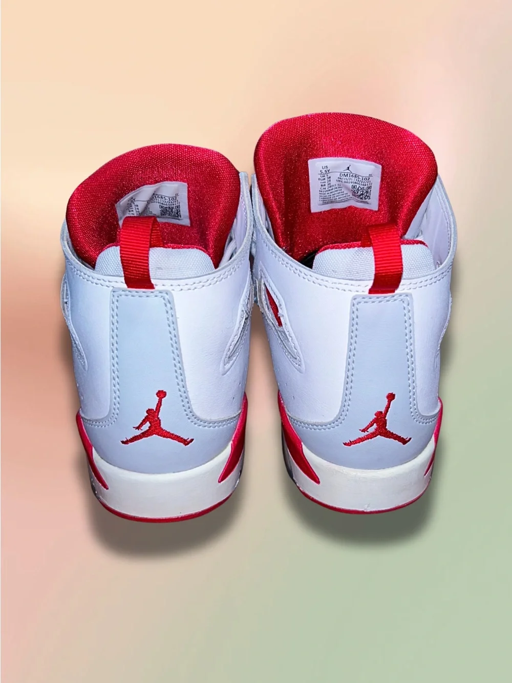 Nike Air Jordan Max Aura 3 GS White Red DM1685-102 Youth 5.5Y Basketball